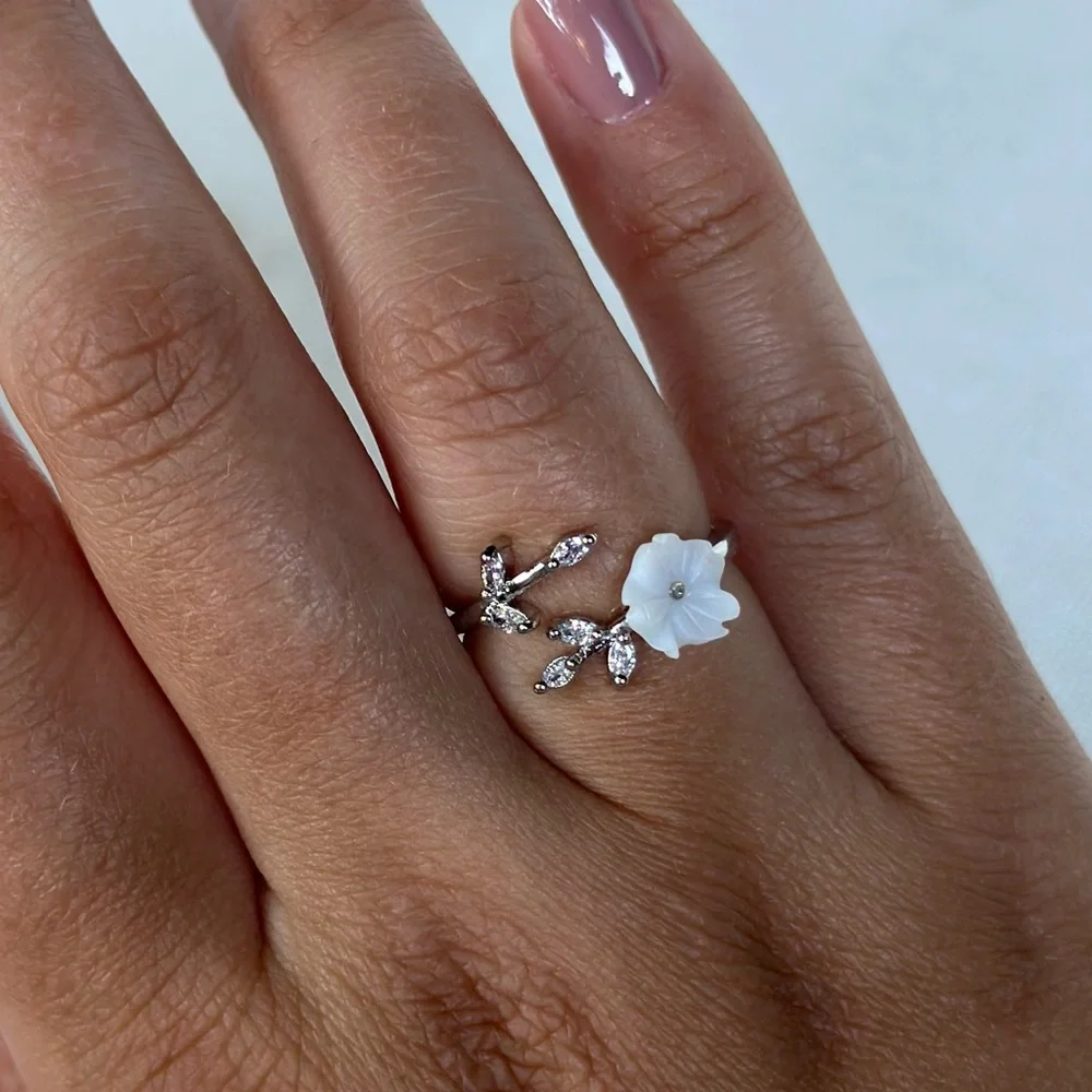 Silver 925 Flower Open Ring - Picture 6 of 9